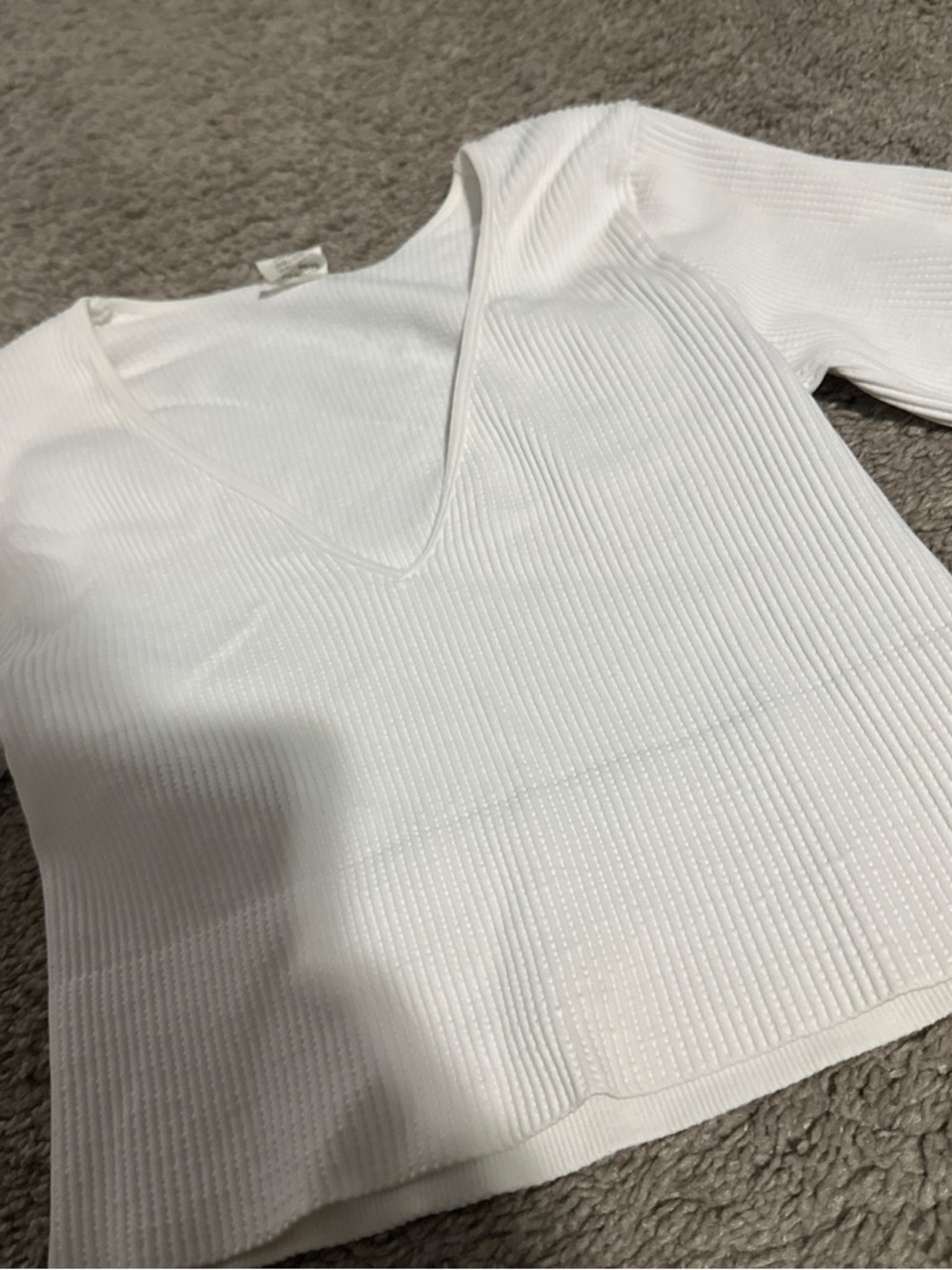 FOUR Ribbed V-Neck seamless tops - black, white, blue, tan